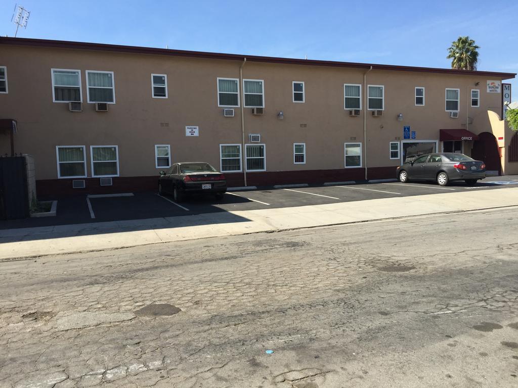 Tropicana Motel Compton Exterior photo